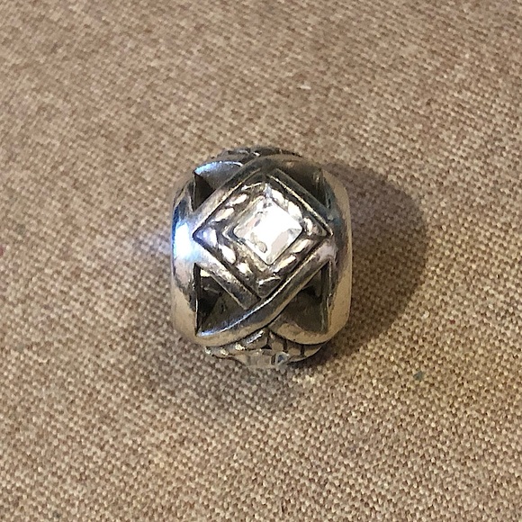 🆕 Brighton Diamondback bead pierced design with clear crystals NWOT - Picture 1 of 6